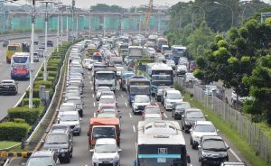 Aturan PPnBM Berdasarkan Gas Emisi Berlaku, Harga Mobil Turun?