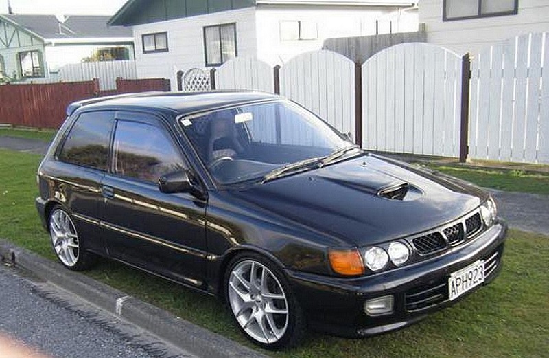 sejarah toyota starlet