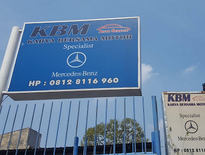 bengkel spesialis mobil Mercedes-Benz