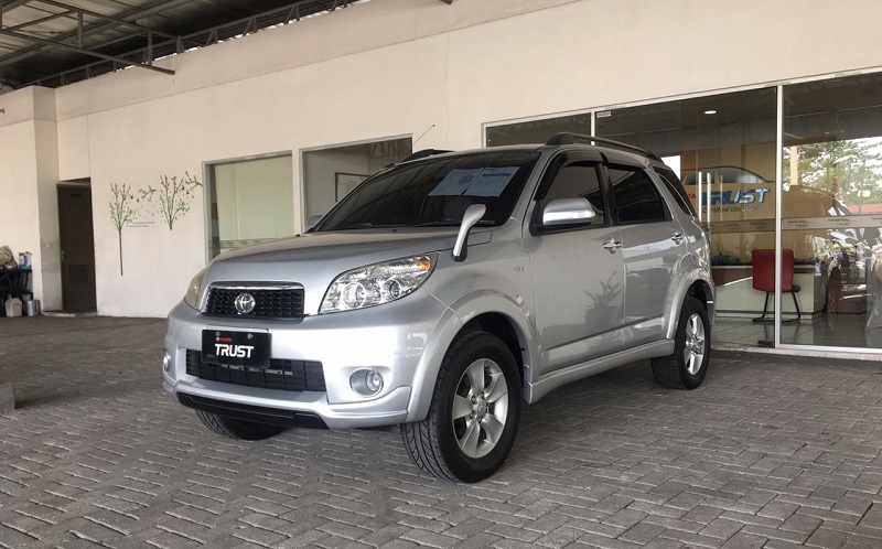 harga toyota rush bekas