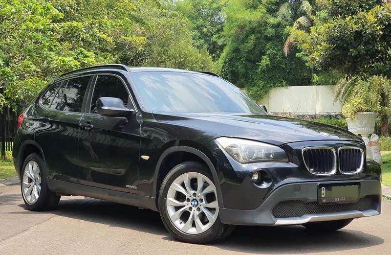 mobil mewah Rp 100 jutaan