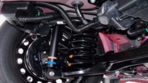 7 Penyebab Suspensi Mobil Keras, Jangan Dibiarkan!