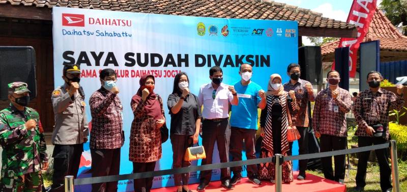 Daihatsu Laksanakan Vaksin Dosis ke-2 di Jogja Daihatsu Laksanakan Vaksin Dosis ke-2