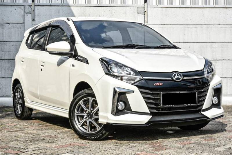 Kelebihan Daihatsu Ayla R Deluxe 2020 - Moladin
