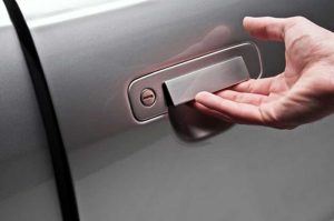 4 Penyebab Pintu Mobil Tidak Bisa Tertutup Rapat