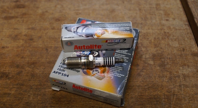 rekomendasi merek busi mobil terbaik