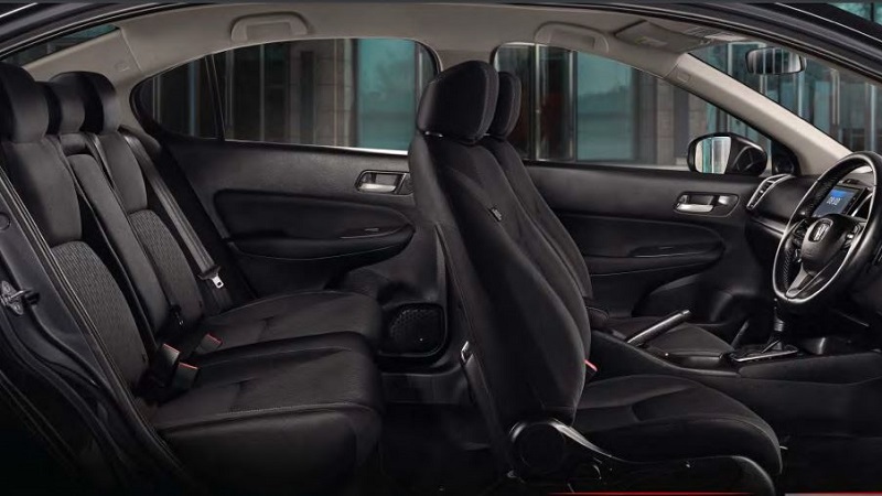 kelebihan honda city sedan - interior