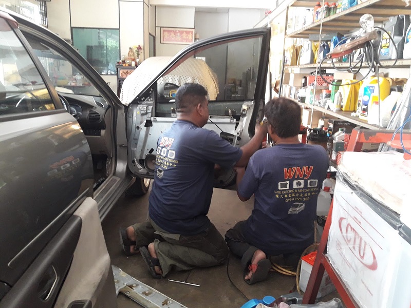 Cara Merawat Power Window Mobil