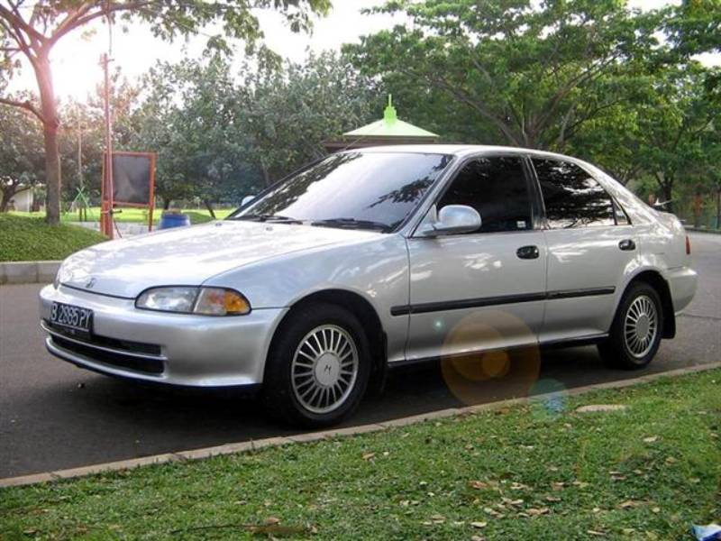 Daftar Harga Mobil Bekas Civic Genio, Sedan Klasik dengan Mesin Bandel Honda Civic genio