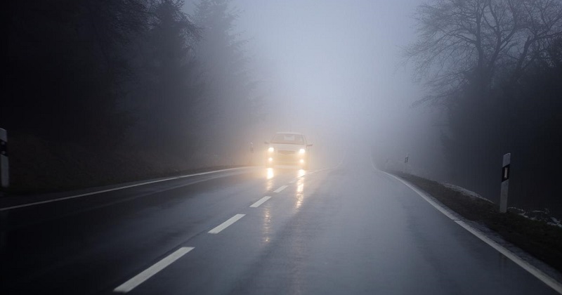 aksesoris mobil untuk musim hujan