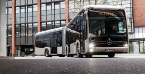 Daimler Indonesia Siap Jual Bus Listrik