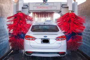 Plus Minus Cuci Mobil Otomatis, Cepat Tapi Kurang Detail