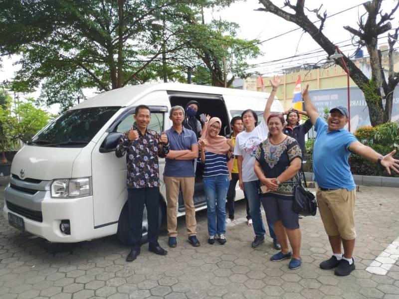 rental mobil terbaik