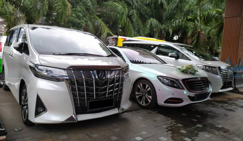 Keuntungan Sewa Mobil