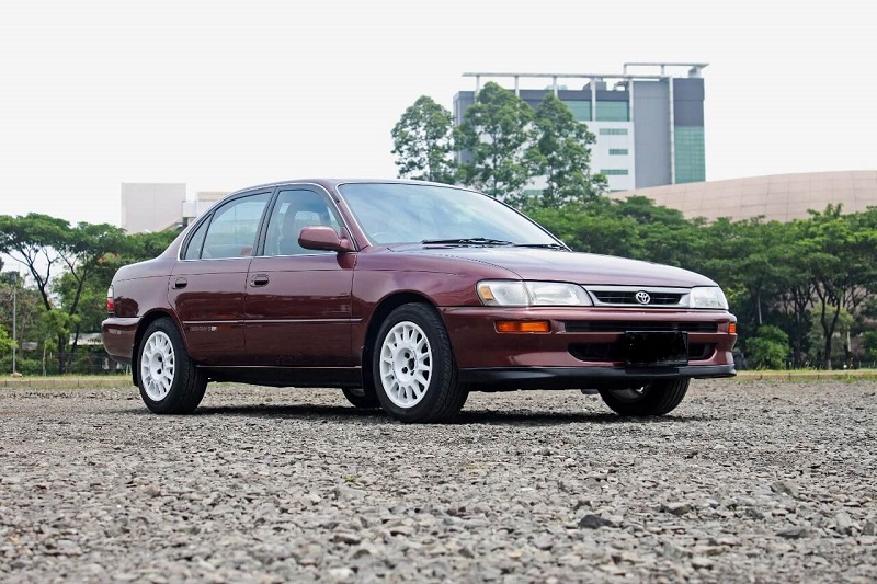 Review Toyota Great Corolla, Mewah Di Zamannya sejarah toyota corolla