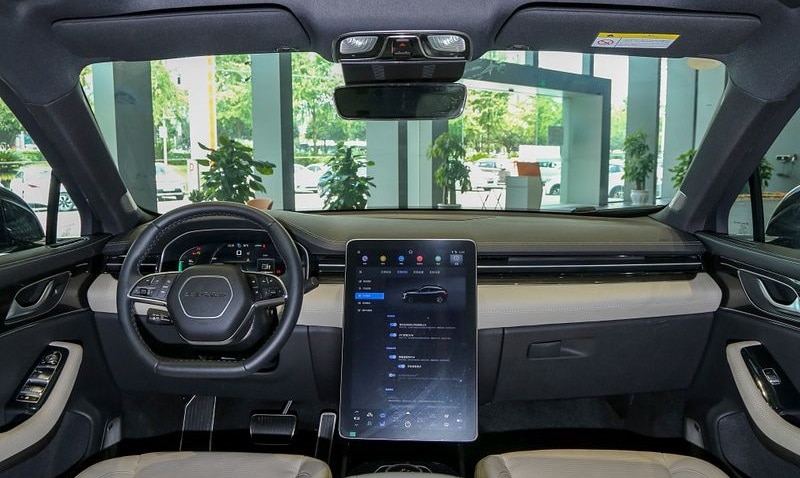 dfsk seres sf5 - interior