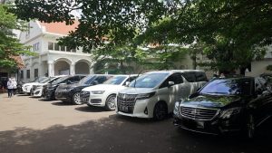 Kelebihan dan Kekurangan Beli Mobil Lelang, Harus Tahu