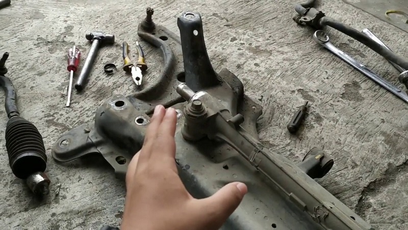 Komparasi Mobil Bekas Toyota Avanza Veloz Vs Mitsubishi Xpander Exceed 2018 Toyota Avanza Veloz vs Mitsubishi Xpander Exceed 2018