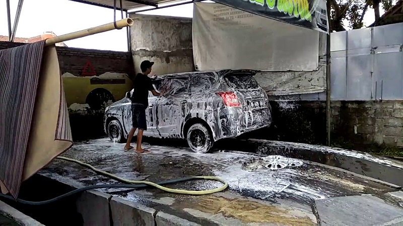 cuci mobil otomatis