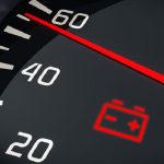 Lampu Indikator Aki Di Mobil Menyala, Jangan Panik – Moladin - Tuwaga