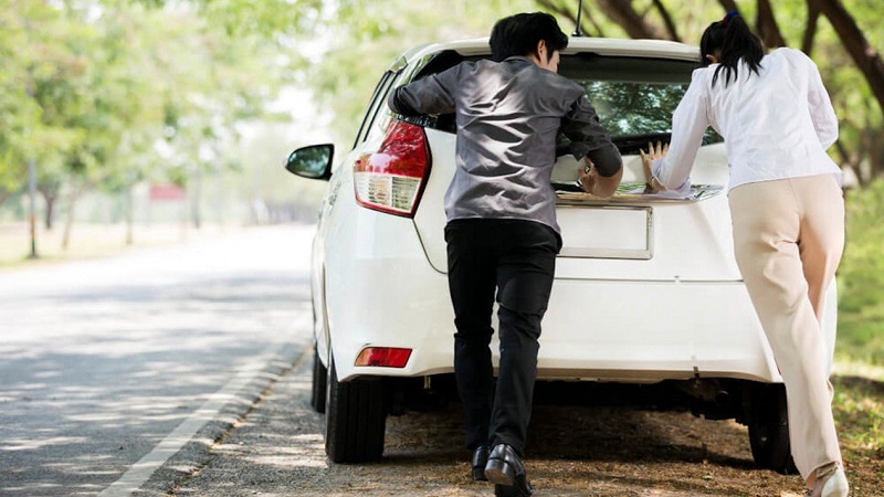 mobil mewah isi pertalite