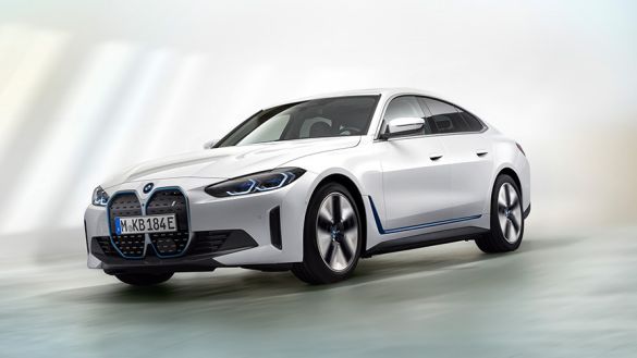 mobil listrik bmw - bmw i4