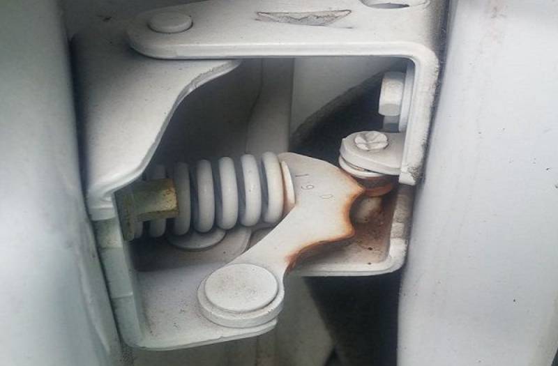 8 Cara Mencegah Agar Mobil Tidak Berkarat, Wajib Tahu! Penyebab Mobil Berkarat