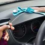 7 Cara Membersihkan Interior Mobil, Harus Rutin Biar Ga Bau! - Tuwaga