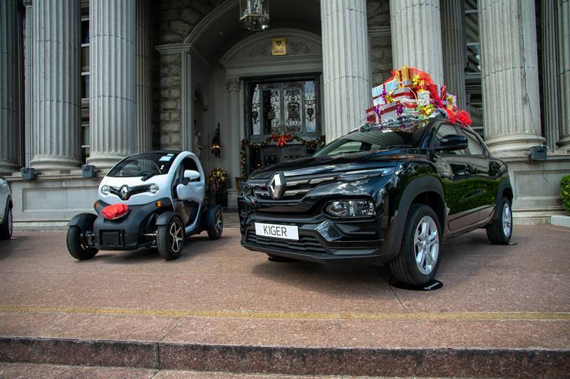 mobil renault ikut pameran