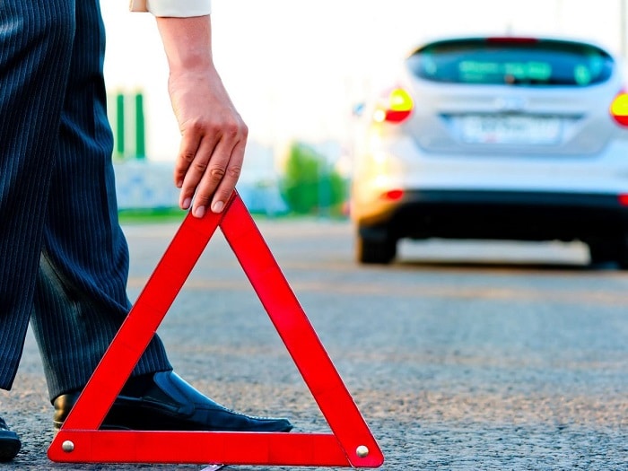 Barang wajib di mobil biar aman