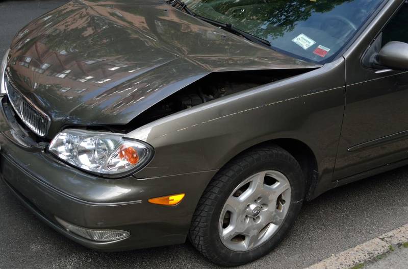 Biaya Perbaikan mobil Bekas Tabrakan