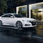 4 Kekurangan Honda Accord Dibanding Toyota Camry - Tuwaga