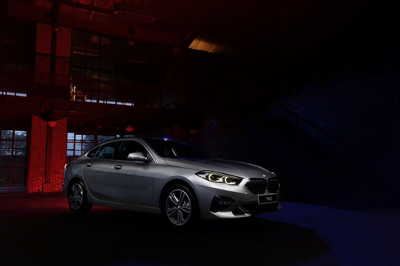fitur bmw 218i gran coupe sport