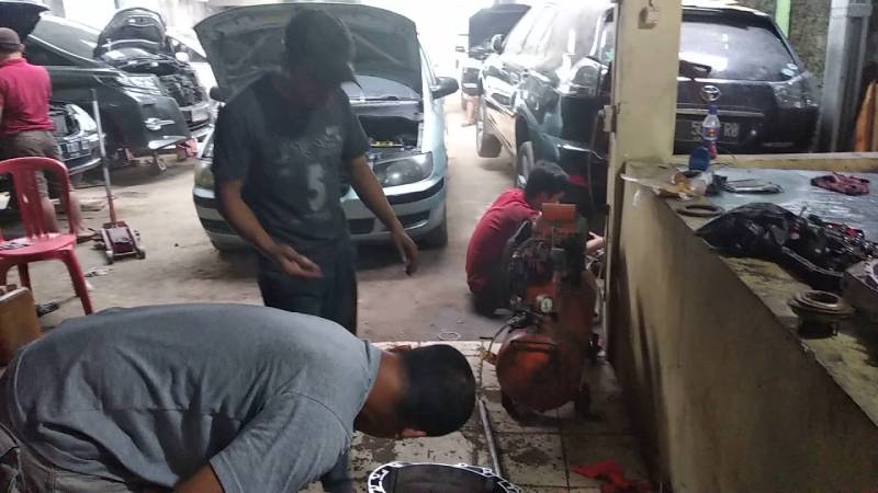 Bengkel Spesialis Mobil Matik