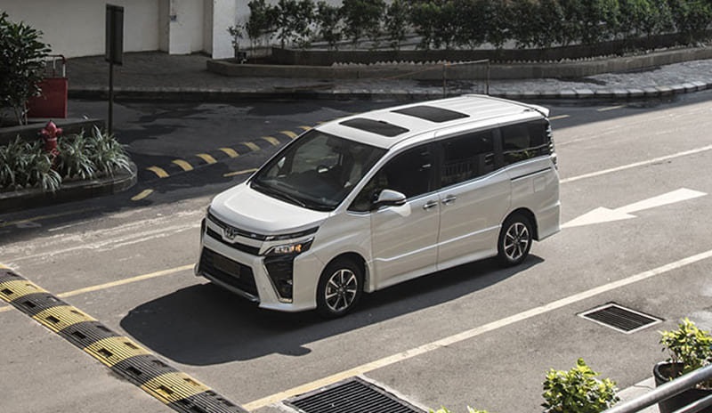 Harga Toyota Voxy 2018 Bekas, Alternatif MPV Premium Selain Alphard kekurangan toyota voxy terbaru 001