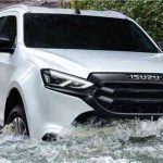 Sejarah Isuzu MU-X, Gagah Namun Kurang Populer