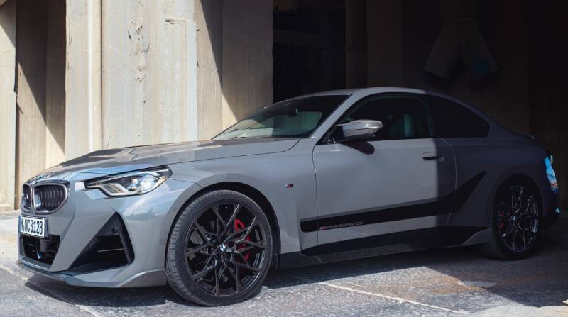 Promo BMW di Plaza Senayan, Berhadiah iPhone Promo BMW