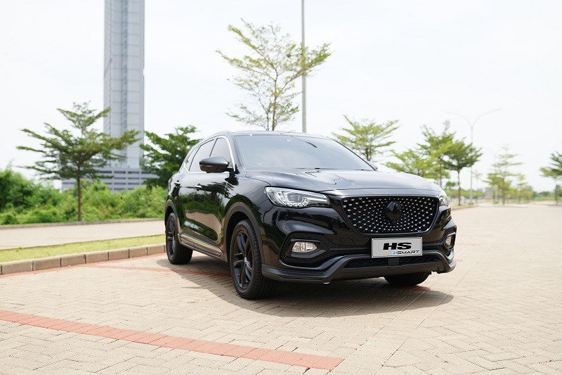 MG HS i-Smart Dark Midnight Edition