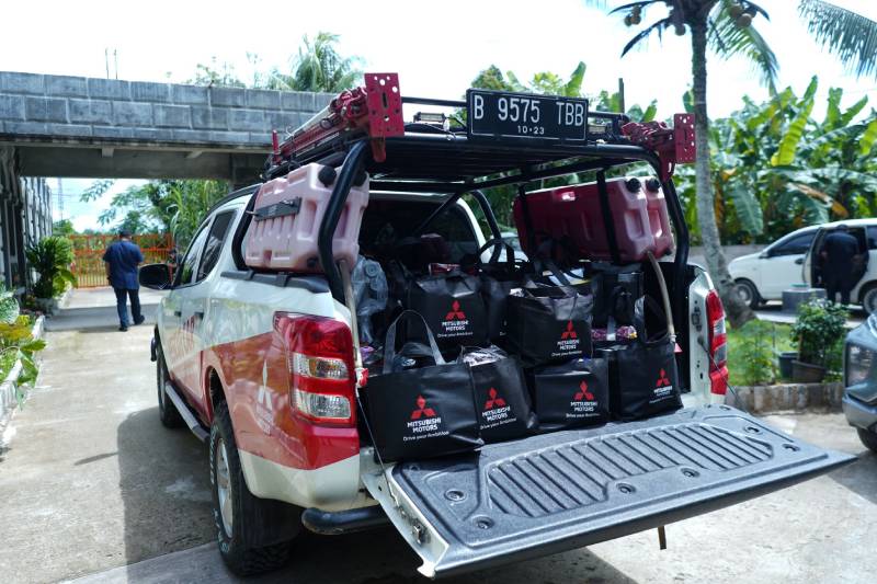 Mitsubishi Berbagi Kebahagian Dengan Lansia