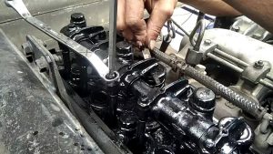 10 Cara Setel Klep Mobil, Ikuti Langkahnya Pasti Bisa!