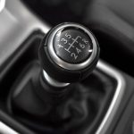 Transmisi Mobil Manual: Komponen Hingga Cara Kerjanya - Tuwaga