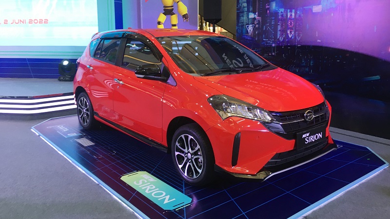 Daihatsu Sirion X vs R CVT, Ini 3 Perbedaanya! Sirion X vs R CVT
