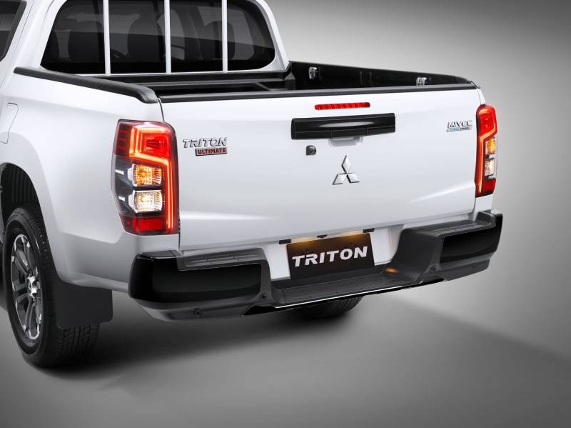 Mitsubishi Triton facelift 2022