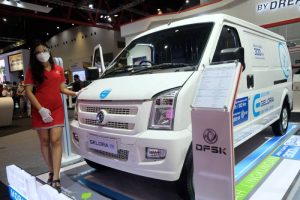 Biaya Perawatan Mobil Listrik DFSK Gelora E, Cuma Segini!