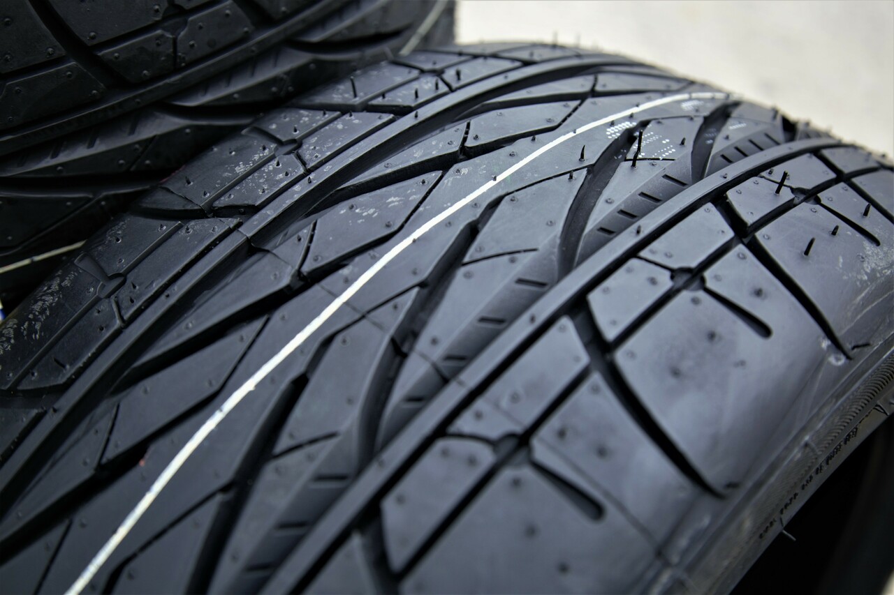 Rekomendasi Ban Mobil SUV Ring 17