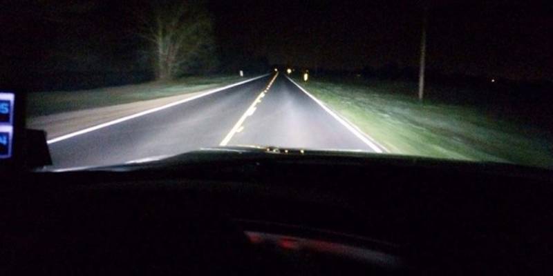 Cara Atur Ketinggian Lampu Mobil