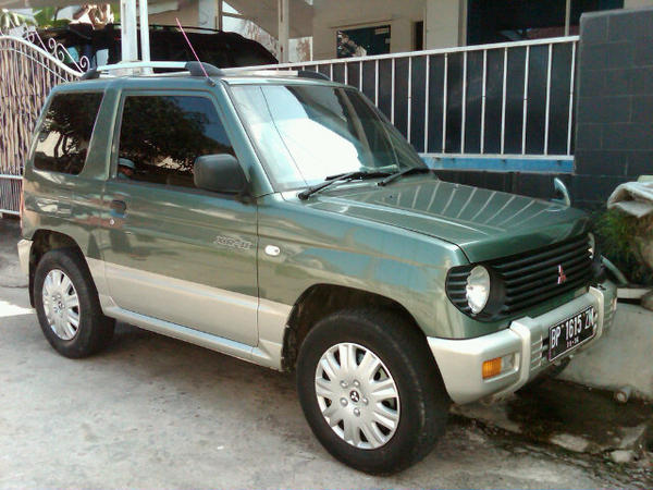 Pajero Mini siap meluncur - model lawas