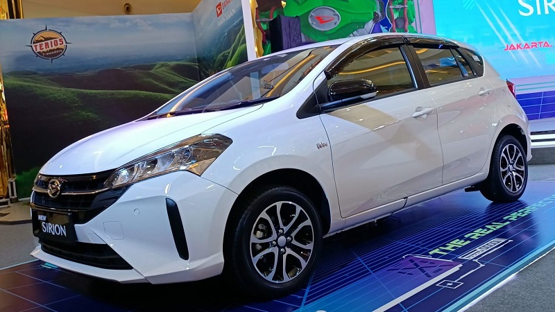 Kelebihan Daihatsu Sirion 2022