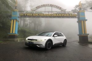 Review Hyundai Ioniq 5, Libas Tanjakan di Cikole Bandung!