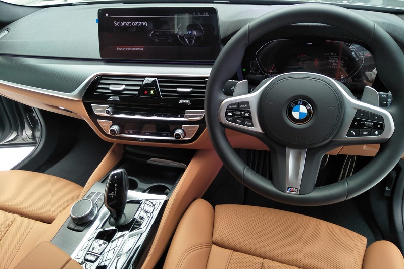 BMW 530i Touring M Sport